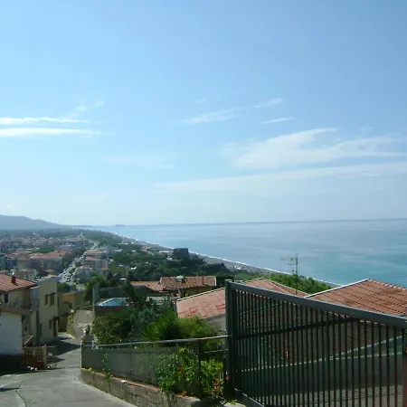 Panoramico Con Vista Mare E Montagna * Scalea