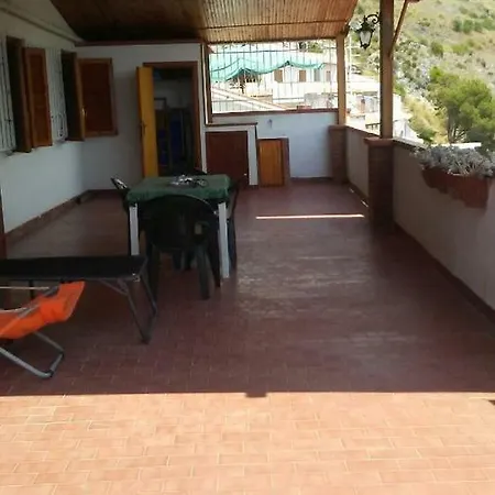 Panoramico Con Vista Mare E Montagna Appartement *